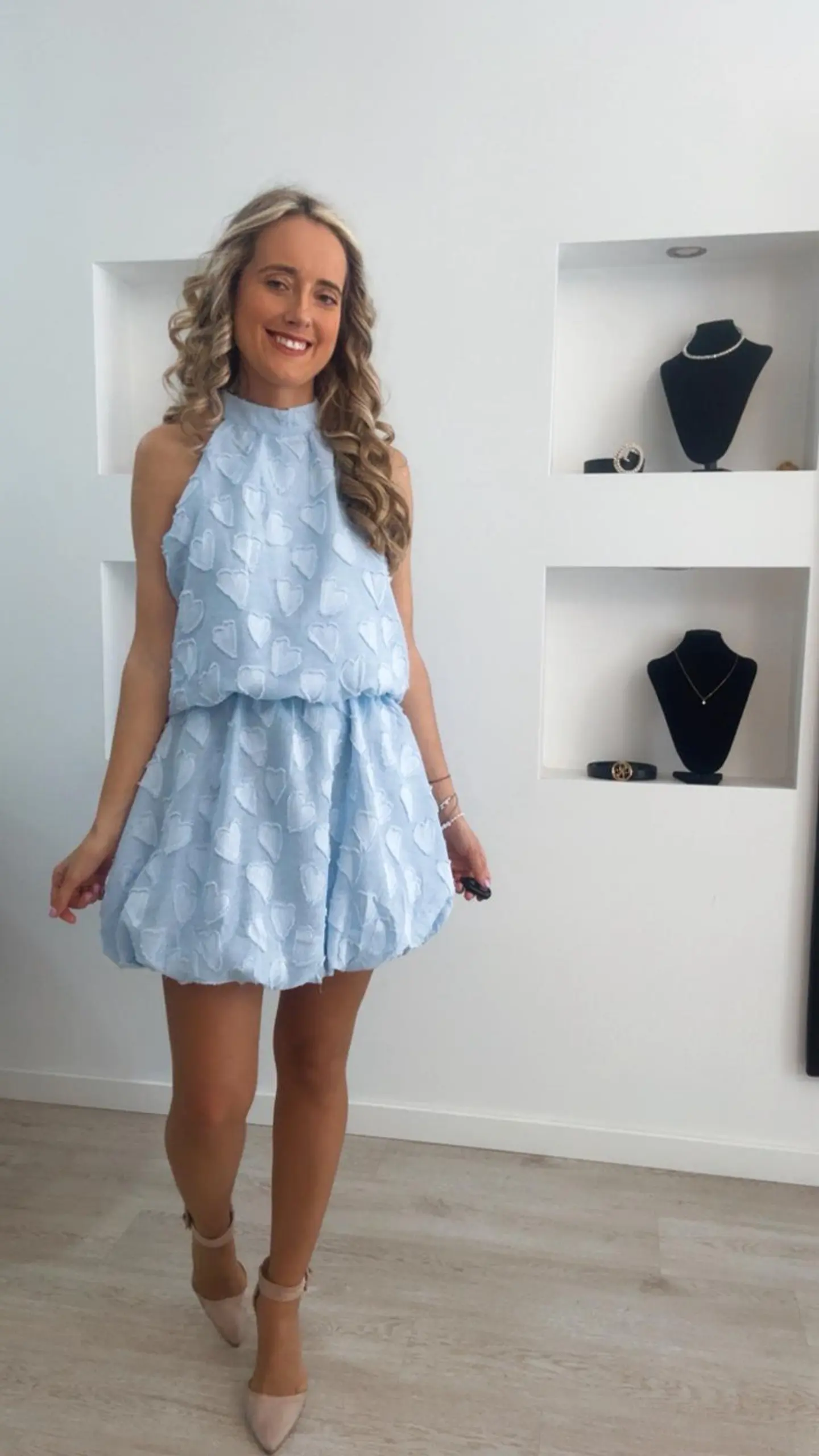 Vestido com saia em balão 3