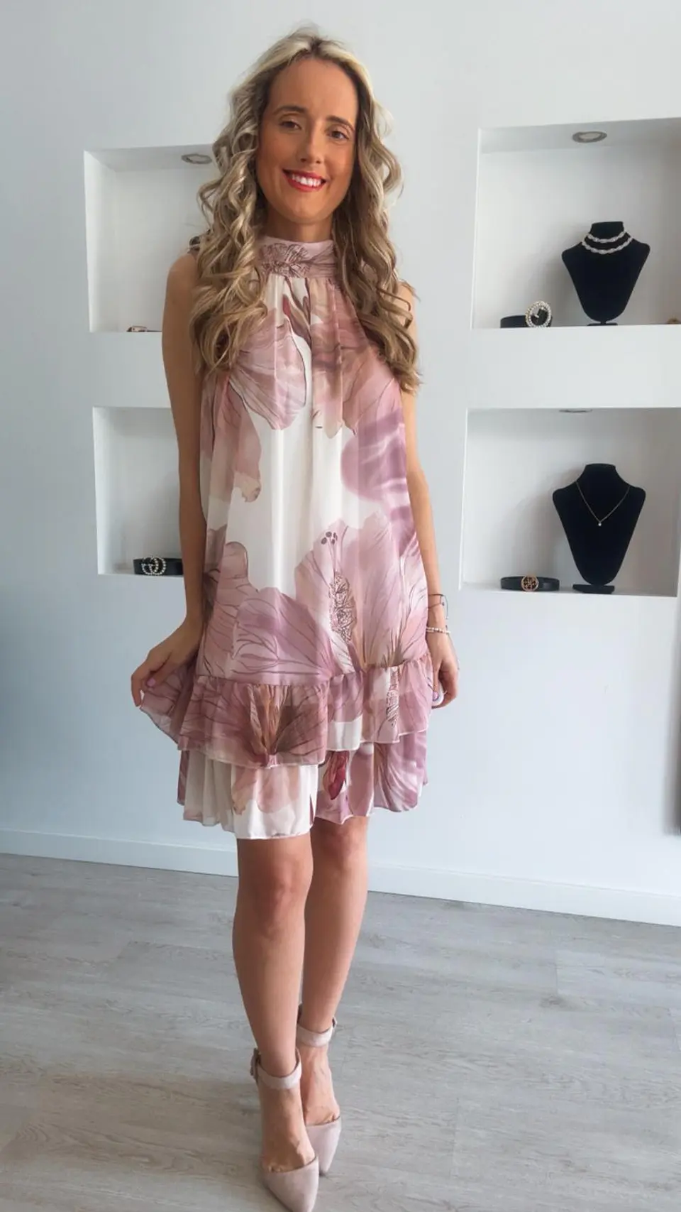 Vestido florido solto com folhos - TU 7