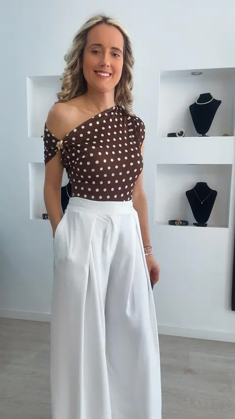 Camisola com bolinhas e detalhe dourado na manga - TU