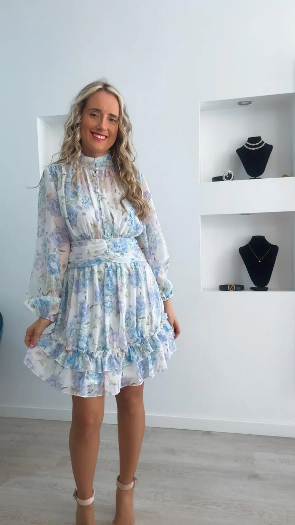 Vestido floral de manga curta forrado 3