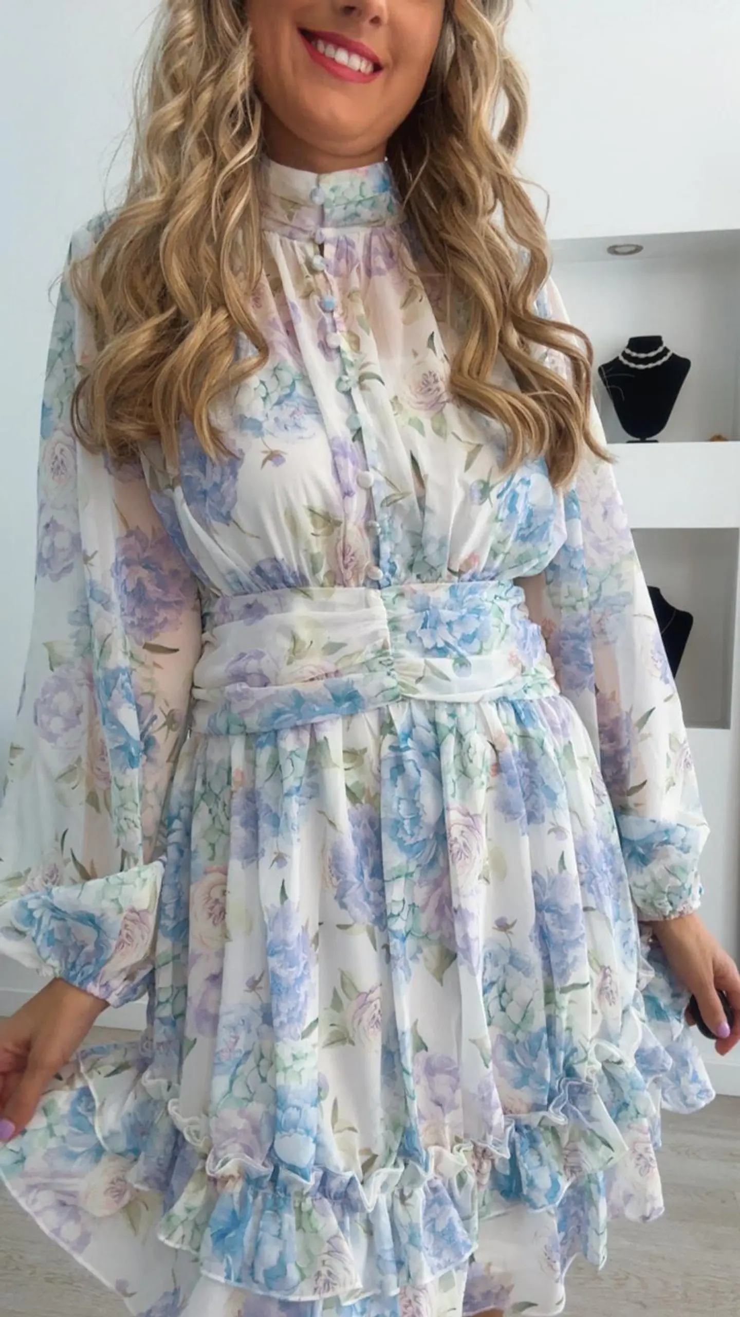 Vestido floral de manga curta forrado 7