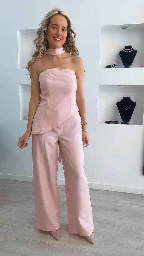 Conjunto de calça e túnica assimétrica