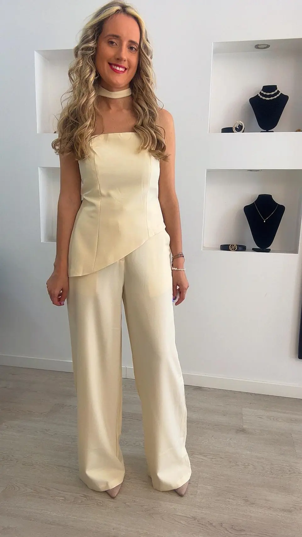 Conjunto de calça e túnica assimétrica 8