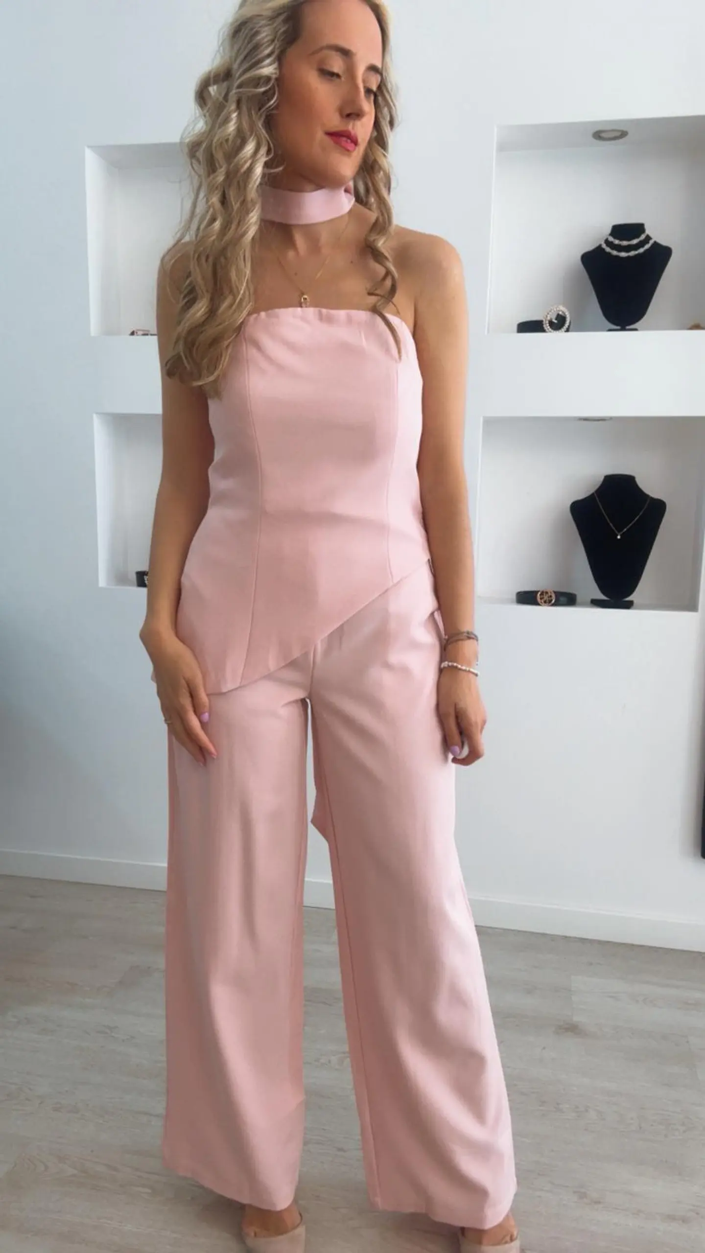 Conjunto de calça e túnica assimétrica 4