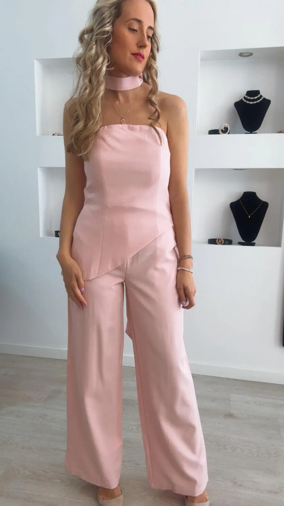 Conjunto de calça e túnica assimétrica 4