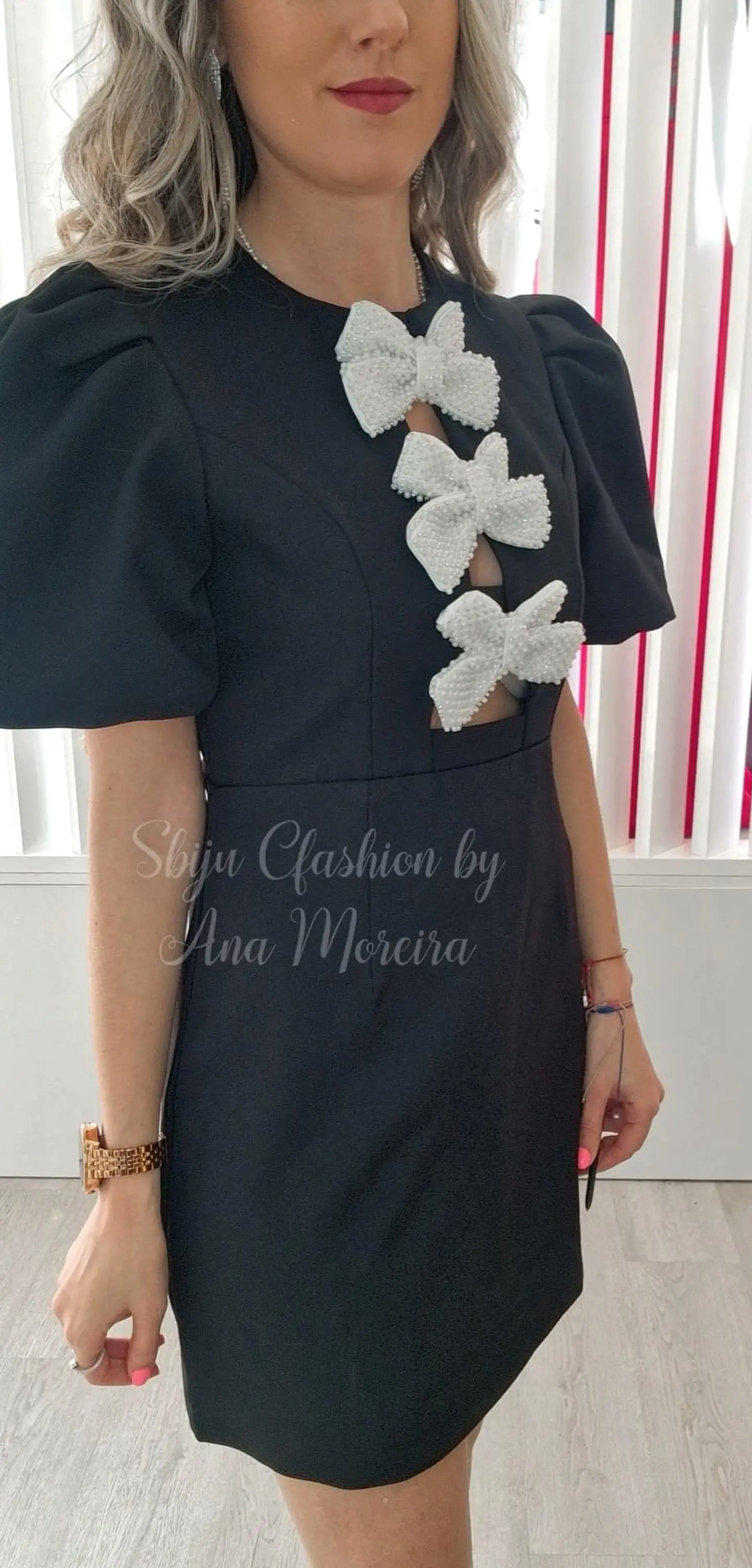 Vestido Curto com Laços à Frente - Mochy 13