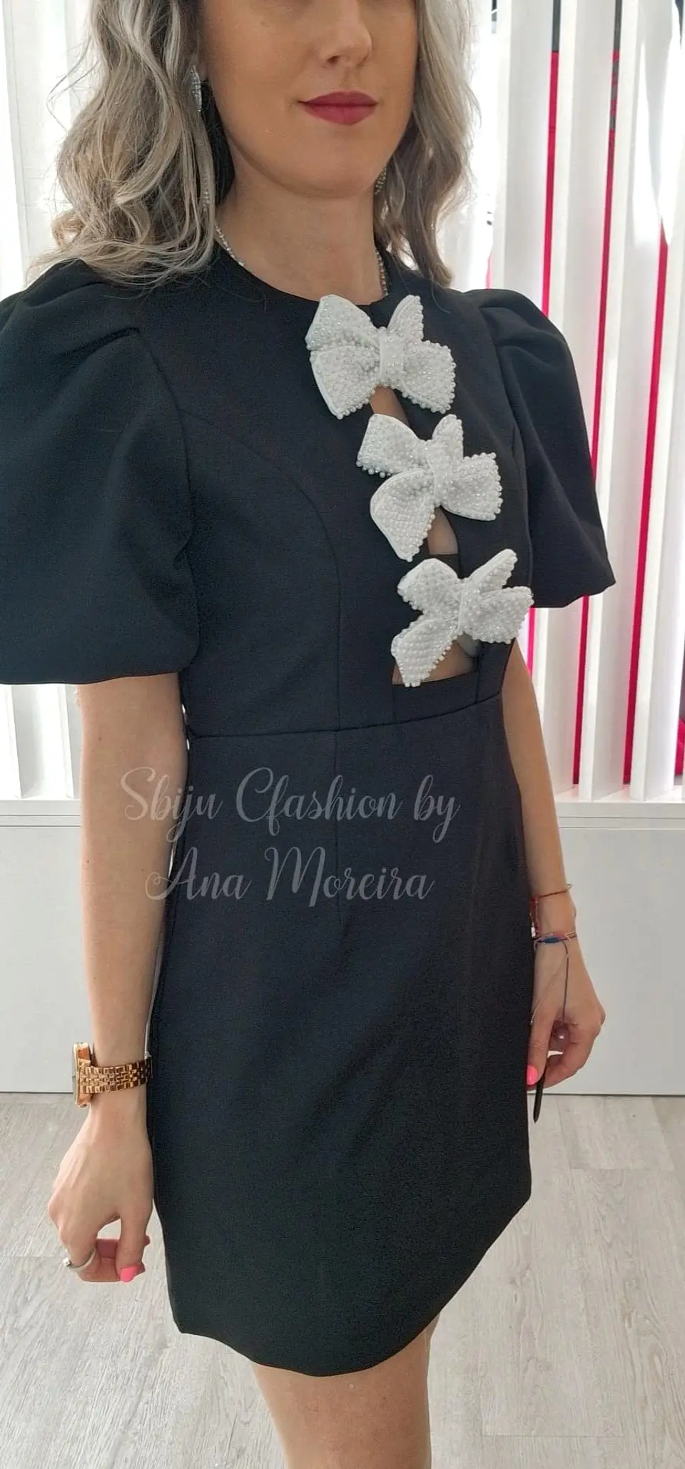 Vestido Curto com Laços à Frente - Mochy 13