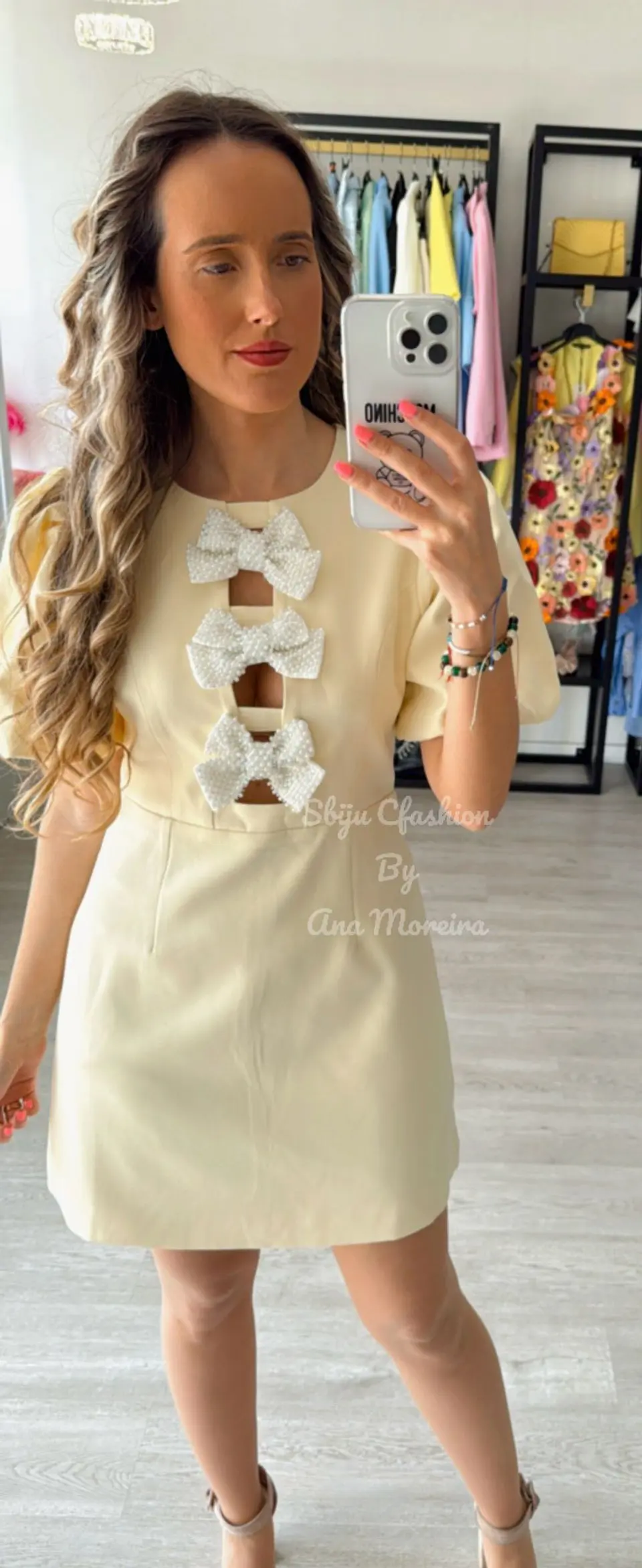 Vestido Curto com Laços à Frente - Mochy 15