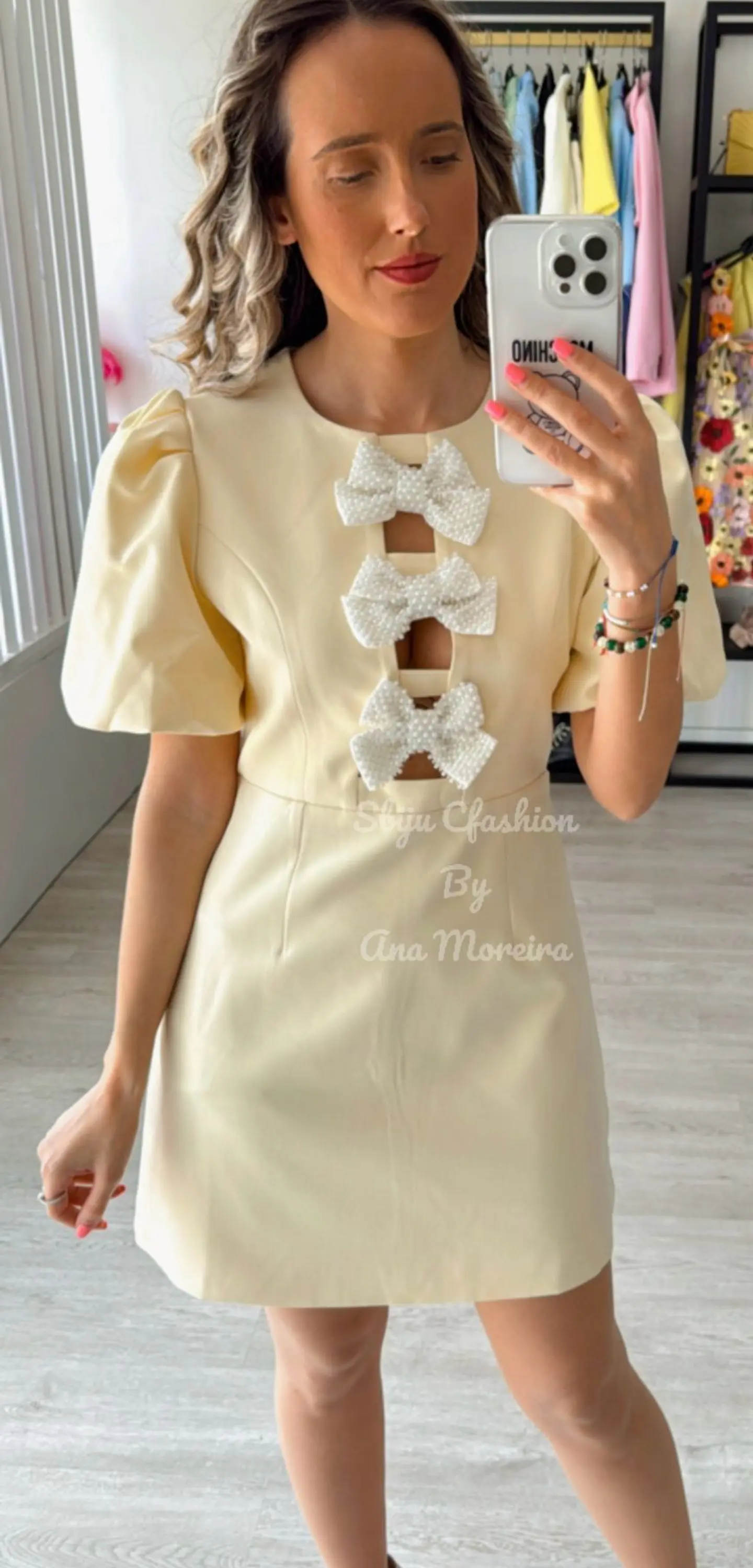 Vestido Curto com Laços à Frente - Mochy 17