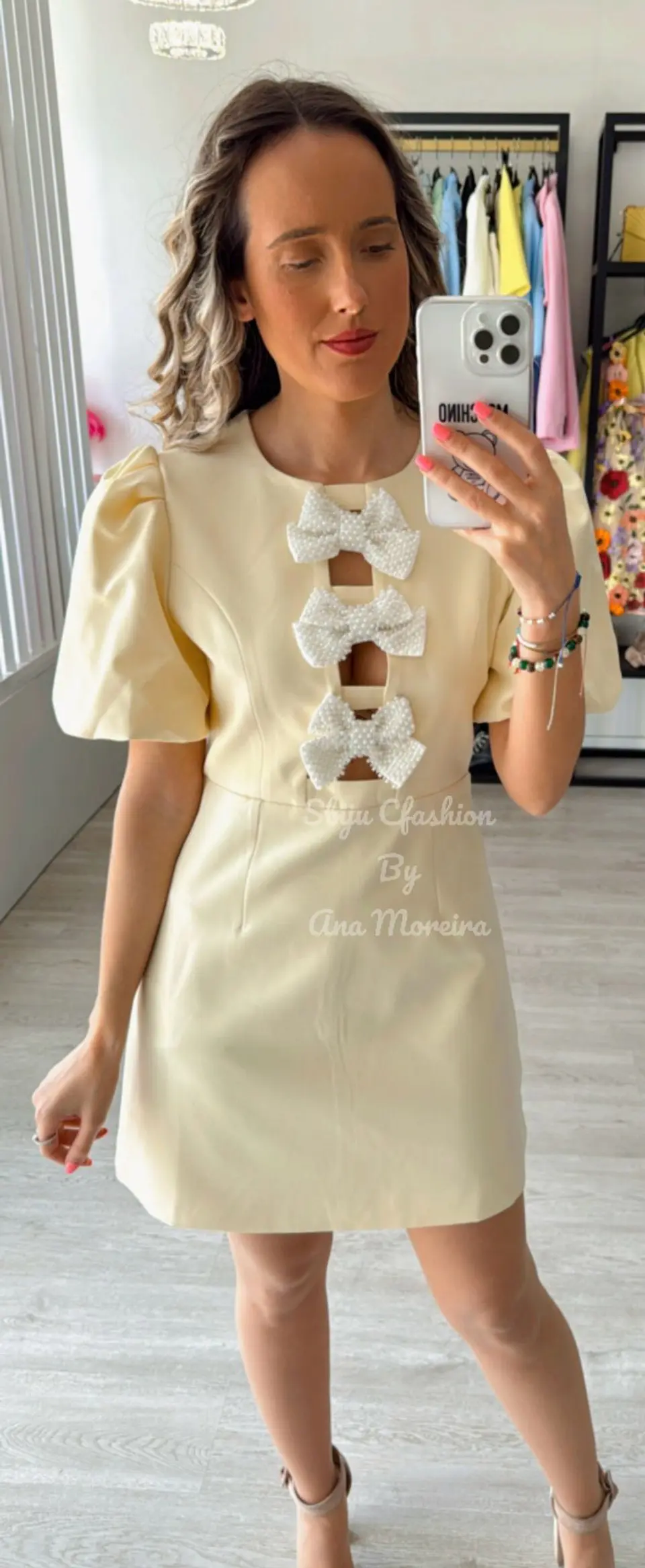 Vestido Curto com Laços à Frente - Mochy 17