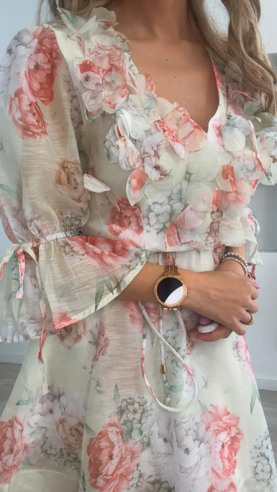 Vestido florido com manga 3/4 6