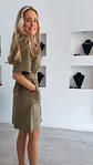 Vestido de manga curta com detalhe de cinto e botões - vignette 3
