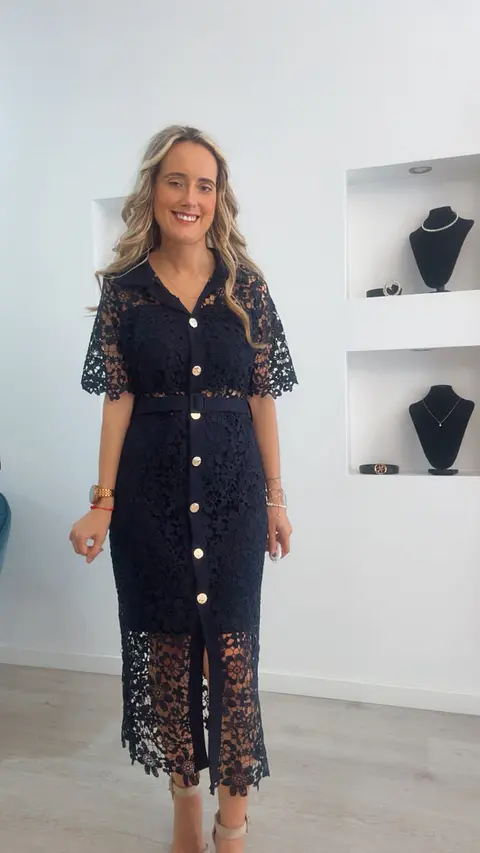 Vestido midi em renda com cinto - TU