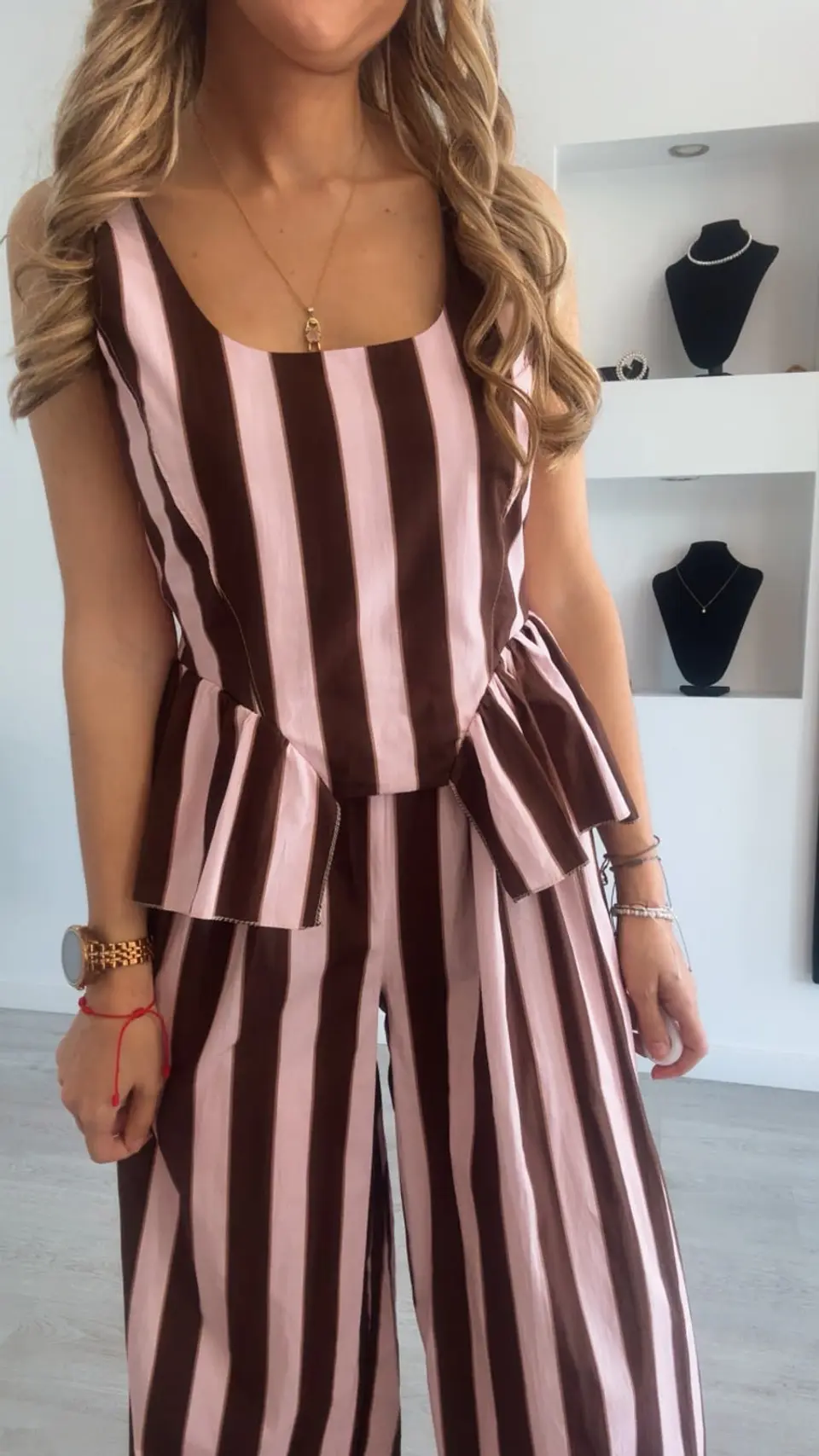 Conjunto de riscas com top de folhos laterais - TU 7