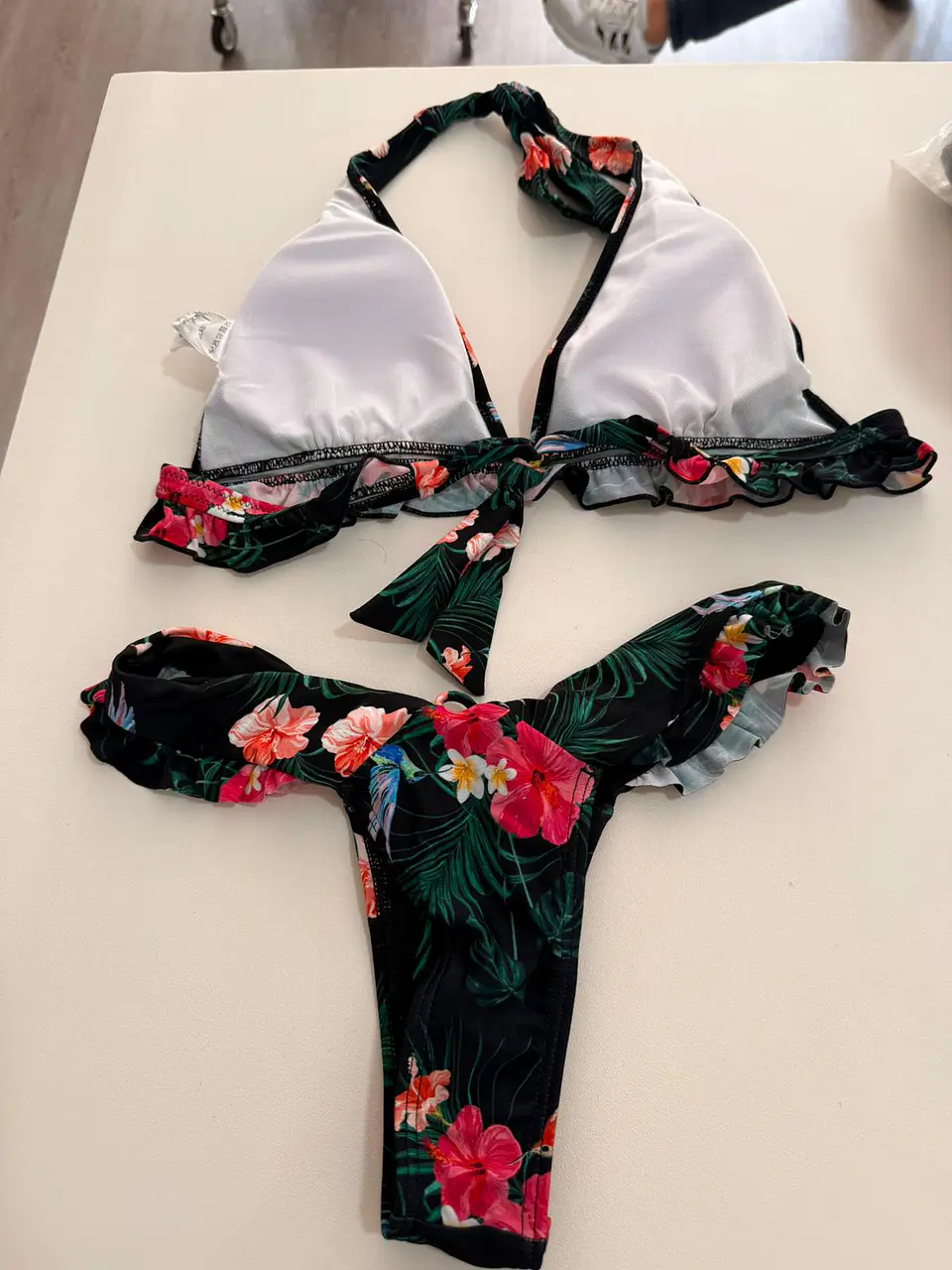 Conjunto de biquíni com copa 3
