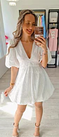 Vestido em bordado inglês com manga balão - Vorschaubild 1