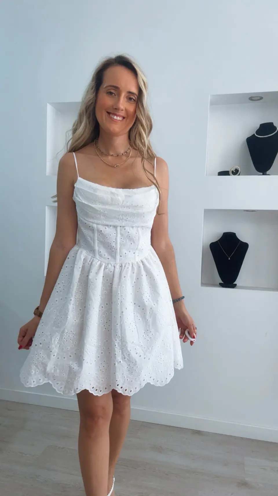 Vestido bordado inglês forrado - TU 1