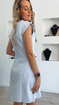 Vestido com detalhe de abertura no peito e botão dourado - thumbnail 2