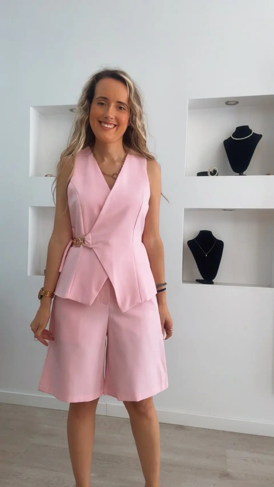 Conjunto de colete e calção 4