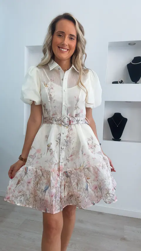 Vestido curto com manga balão e estampado de flores