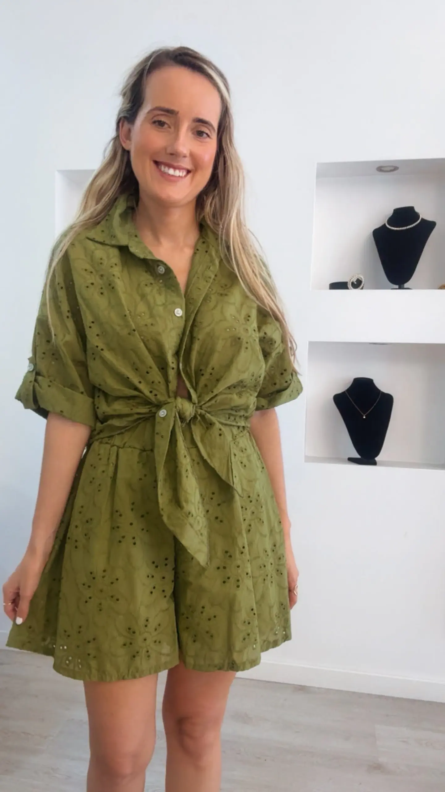 Conjunto de calção e camisa em bordado inglês - TU 2