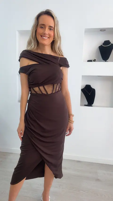 Vestido versátil midi com racha e transparência na barriga - TU