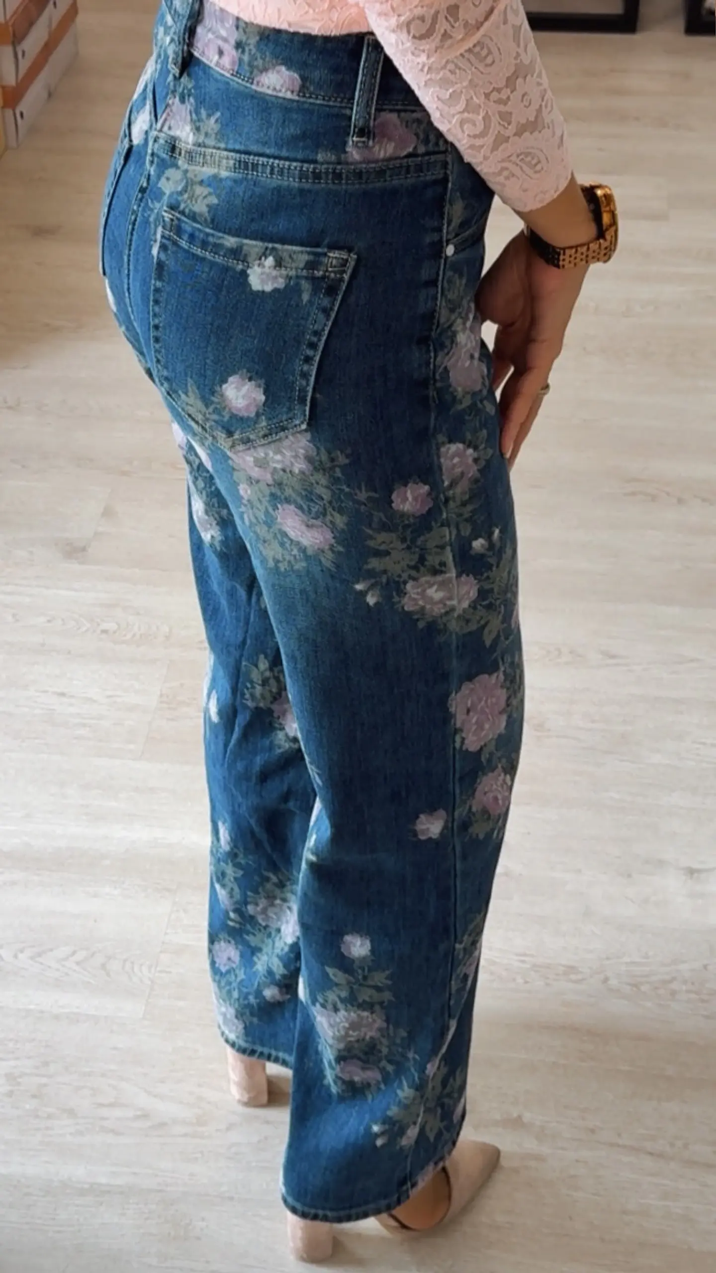 Calças Wide Leg com Flores Rosa 5
