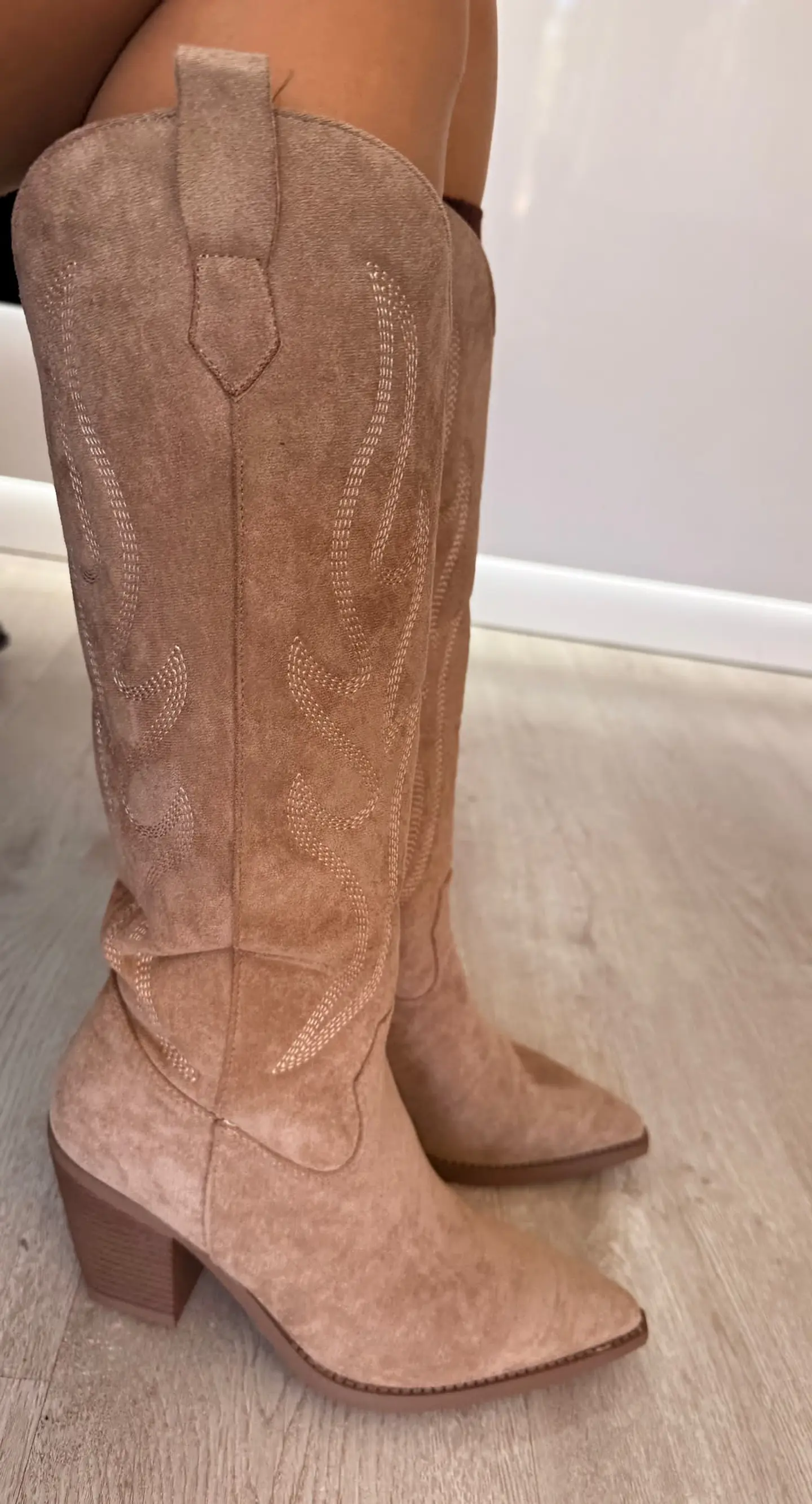 Bota Texana Bege de Cano Alto 3