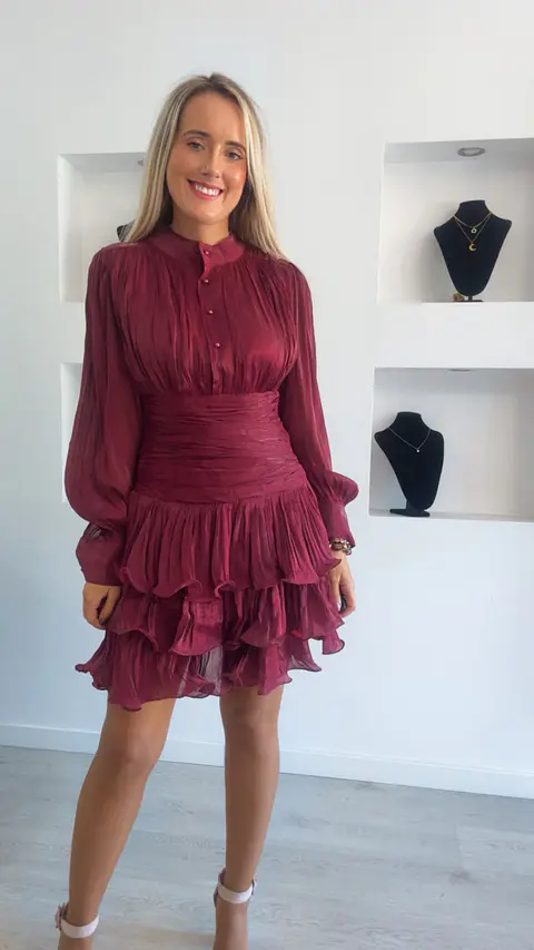 Vestido de Folhos com Cinta Elástica
