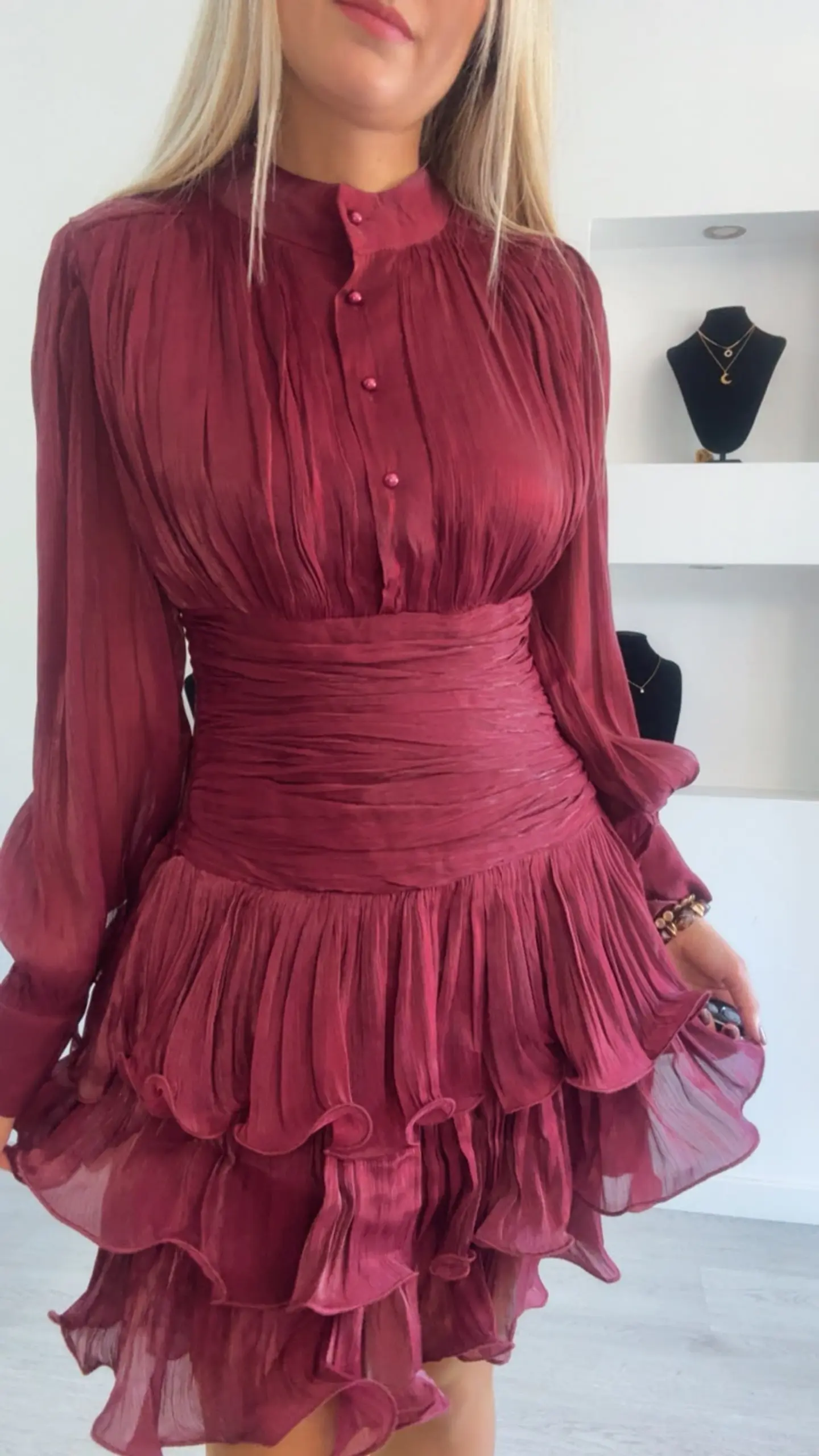 Vestido de Folhos com Cinta Elástica 4