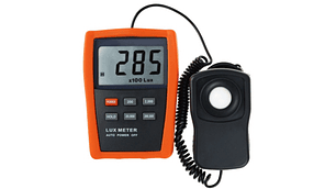 Luxómetro digital portátil sensor dirigible a fuente 32B