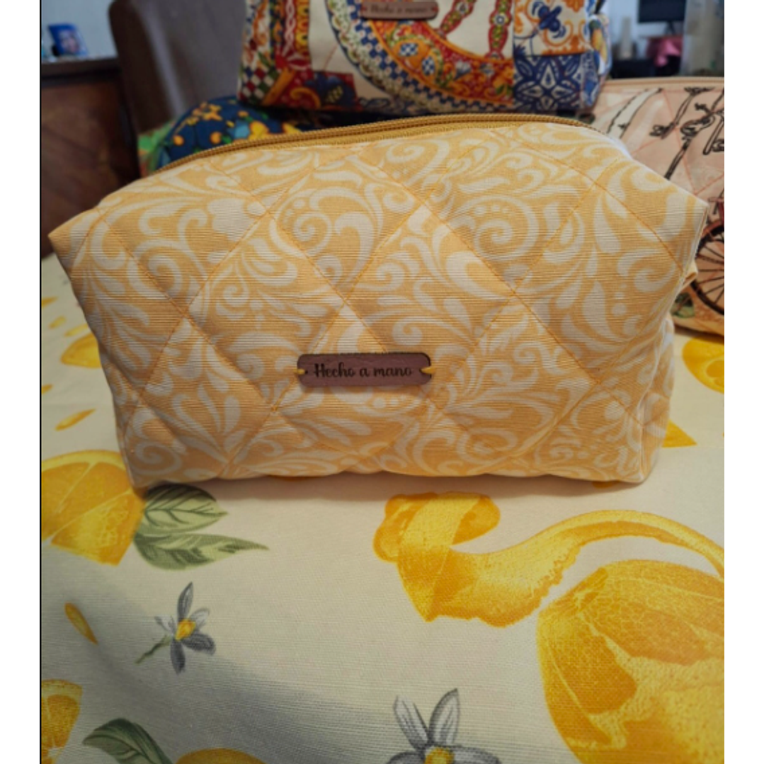 NECESER AMON ROCOCO  1