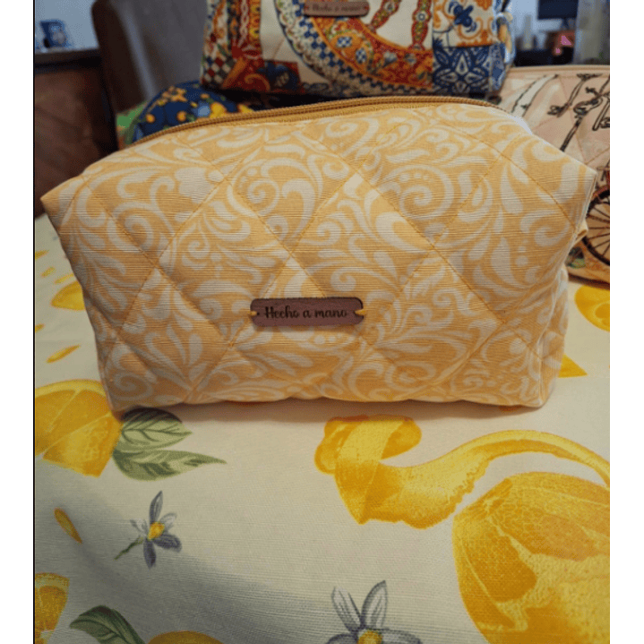 NECESER AMON ROCOCO  1