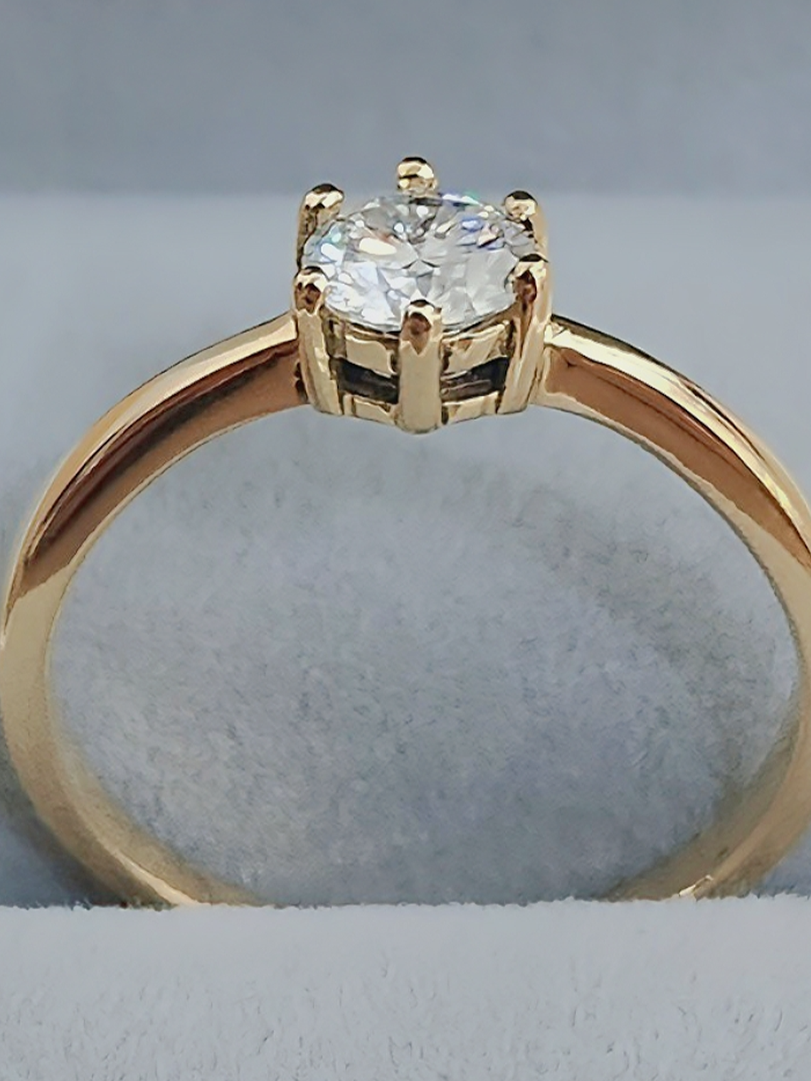 Anillo de Compromiso Oro 18k -  Moissanita 3