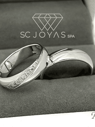 Argollas de matrimonio de Plata ley 950 y Moissanitas - Par 