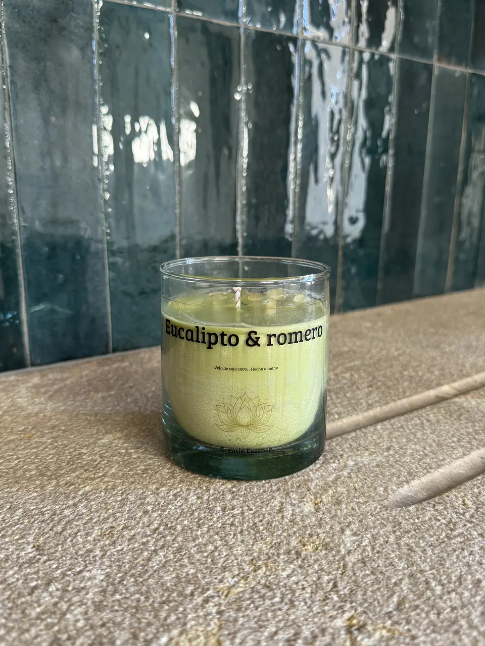 Vela Eucalipto & Romero 2