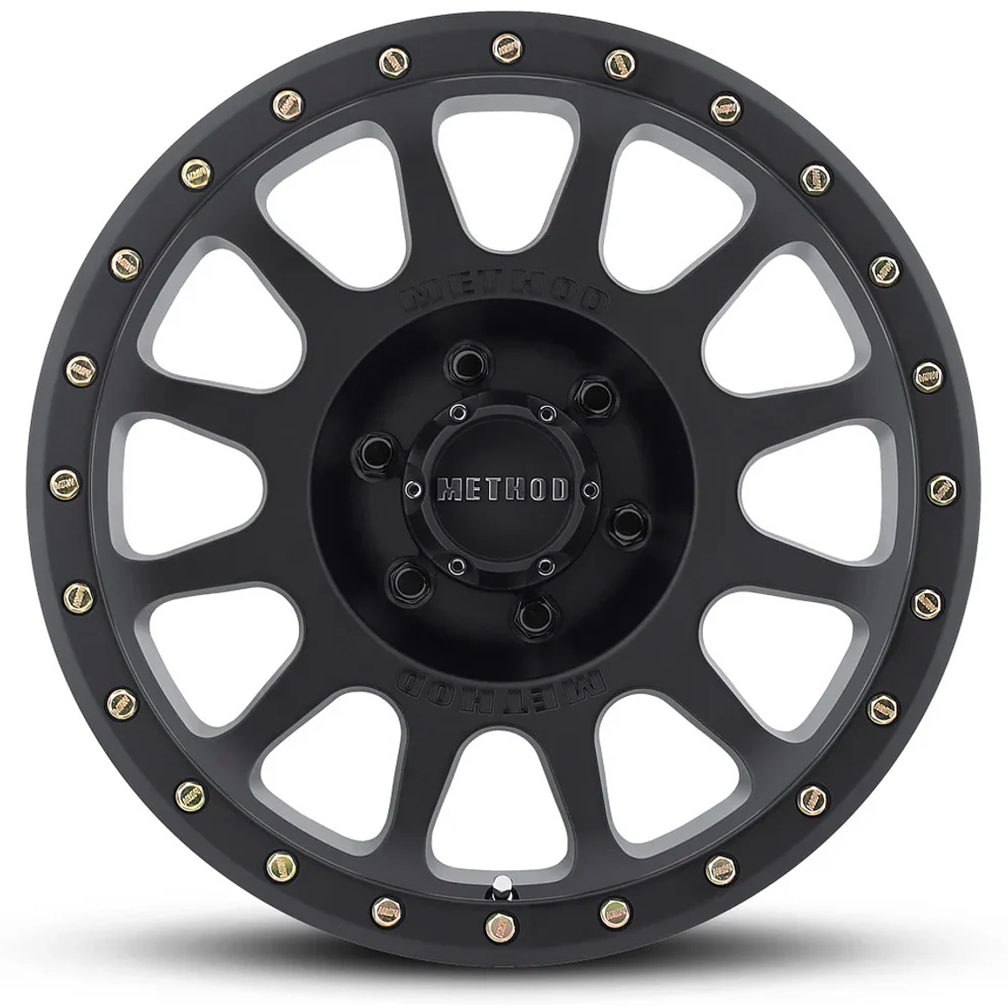 Method 305 Matte Black 6x139.7 r18 4