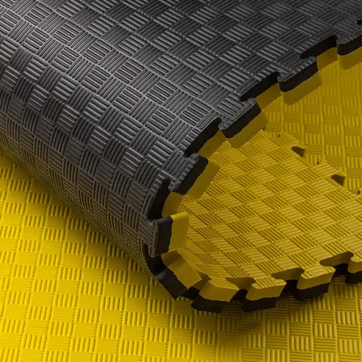 Tatami 100x100x3cm Negro/Amarillo SCORE FIT® 2