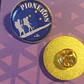 PIN METALICO PIONEROS - Miniatura 3