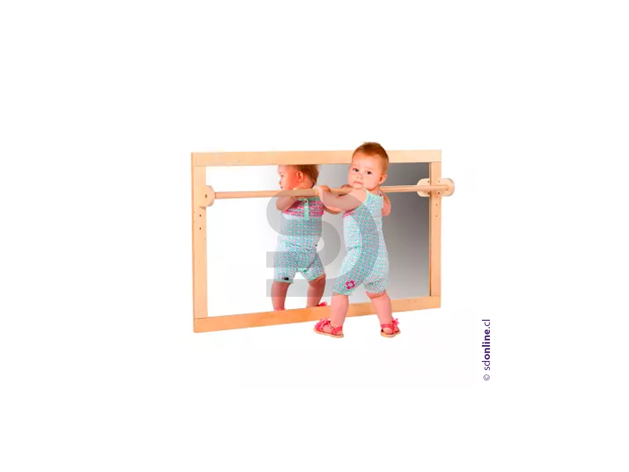 Espejo irrompible borde madera c/pasamano 4 actividades. 1