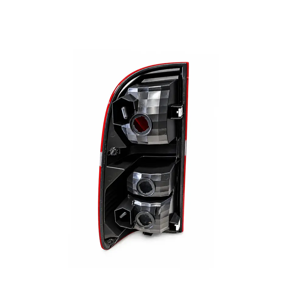 FAROL TRASERO TOY HILUX RH 12/15  2