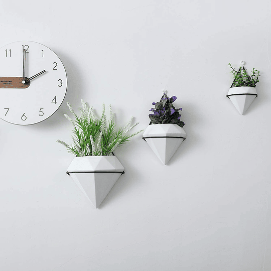 T4U Vaso de parede pendente de cerâmica com moldura pacote de 2 - forma de diamante branco, vasos grandes de parede para flores suculentas áloe plantas decoração de casa