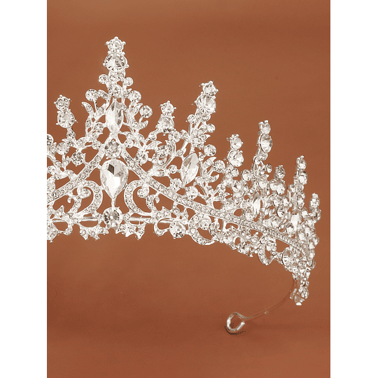 tiara de noiva com coroa de brilhantes