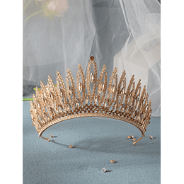 Diadema de novia con diseño de corona de pedrería