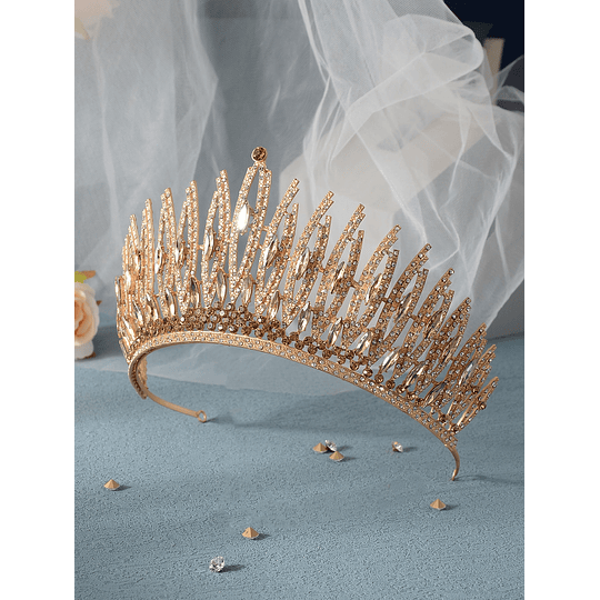 Diadema de novia con diseño de corona de pedrería