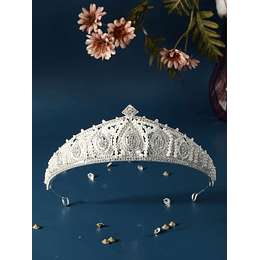 Faixa de cabeça de noiva com design de coroa de strass