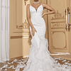 Vestidos de novia de glamour simple con cremallera plisada en contraste de malla sin espalda