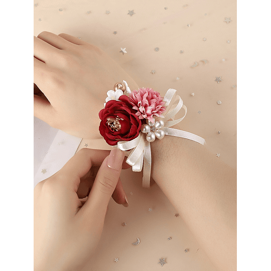 Corpete de pulso com decoração de pérolas e flores falsas