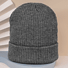 Chapéu de malha sólida