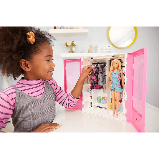 Barbie Boneca e conjunto de moda, roupas Barbie com acessórios de armá